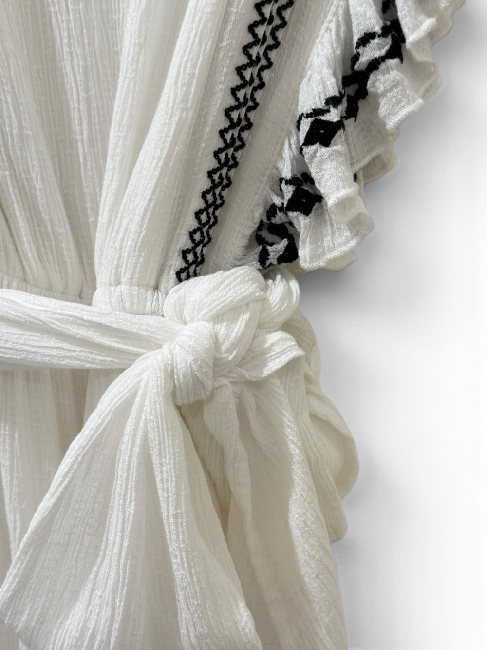Free People Weekend Brunch Ivory Black Embroidered Mini Dress M - Picture 3 of 6